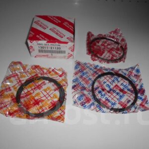 Toyota Engine Piston and Rings Set 13011-21041