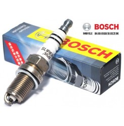 Bosch Platinum Spark Plug